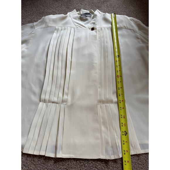 Max Mara 100% Silk Blouse Ivory Pleated Top Quiet Luxury Old Money Retro Classic - Picture 5 of 6